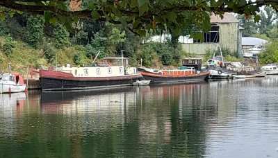 Mooring lower Thames