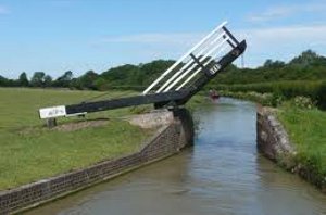 chisnell lift bridge