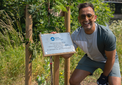 Dr Amir Khan